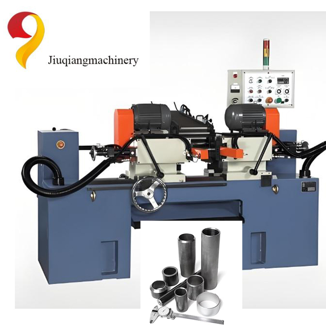 Pipe end chamfering machine 