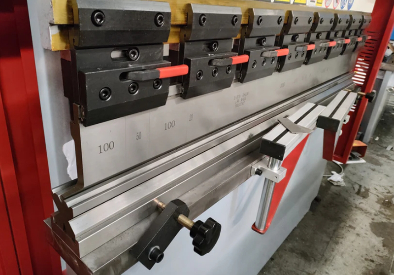 Hydraulic Press Brakes