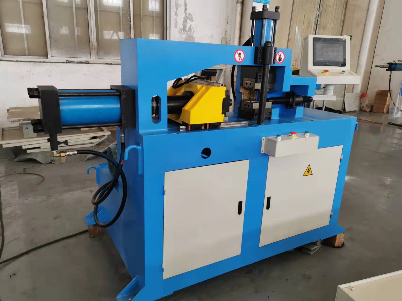 TM60 CNC tube end forming machine 