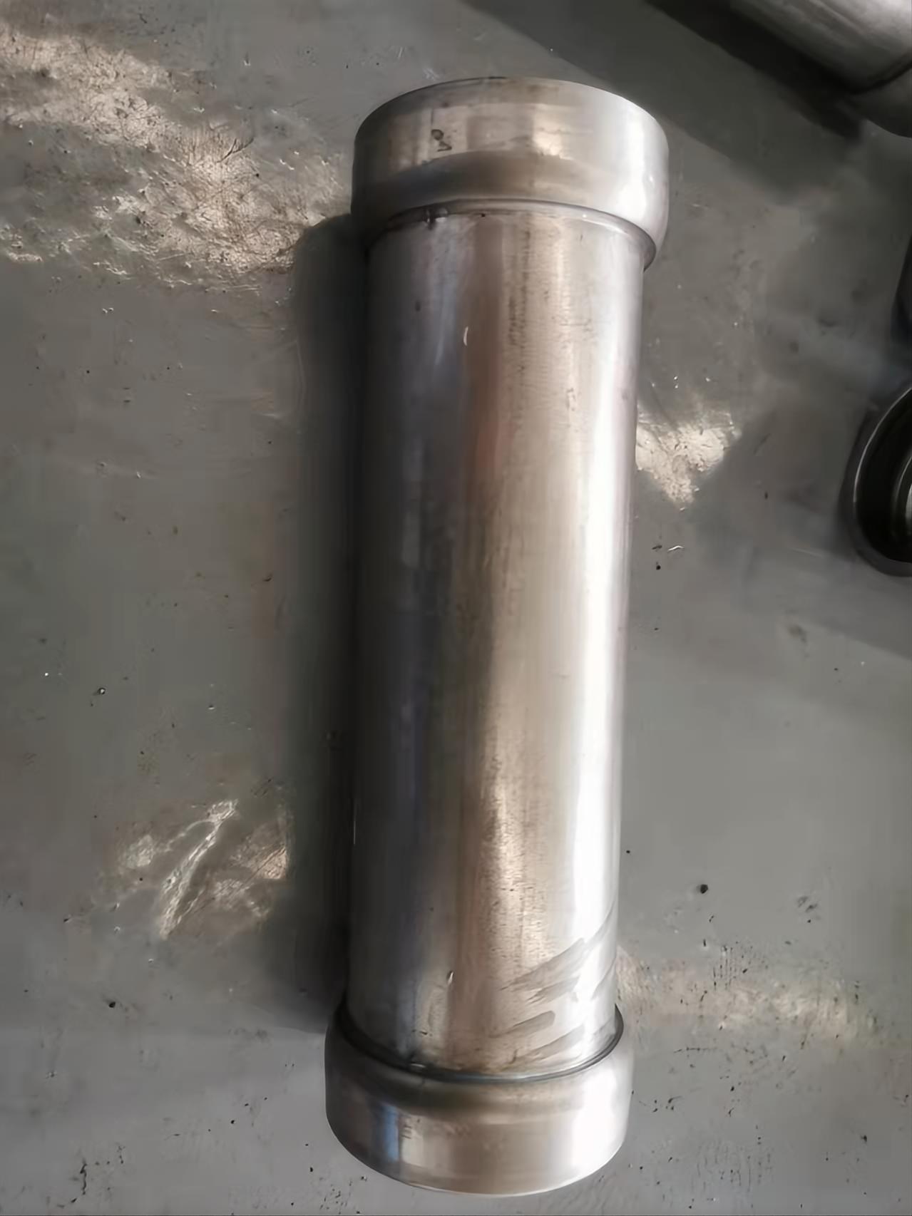 TM130CNC pipe end forming machine for expanding mold or reducing sample (1)(1)